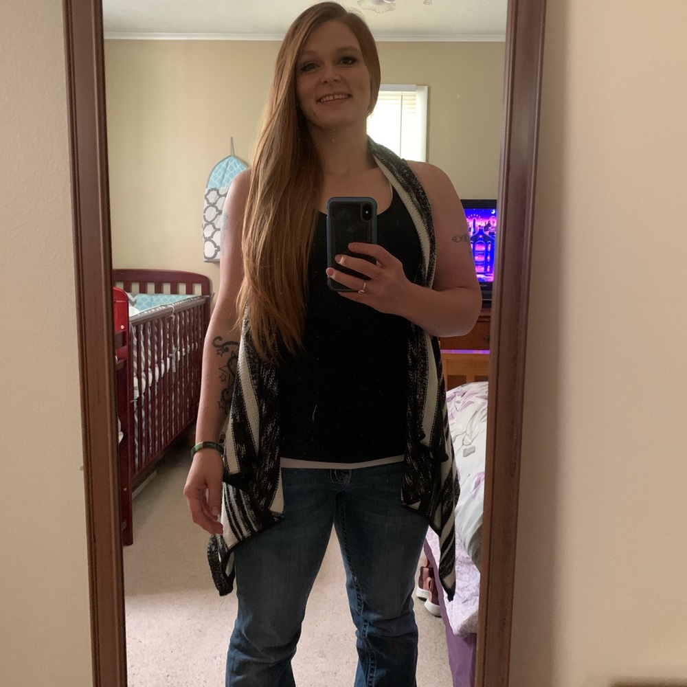 Meet your Posher, Danielle